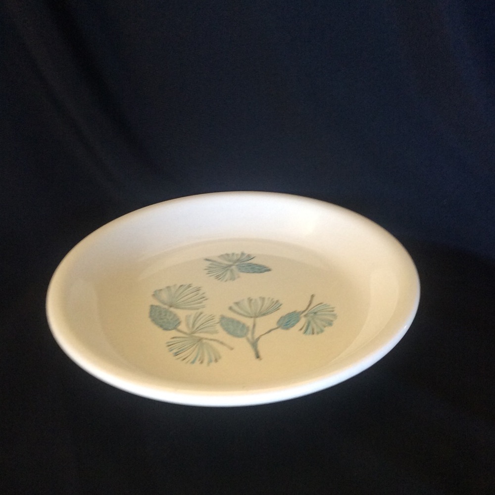 Vintage Marcrest’s Blue Spruce Pie Plate EUC